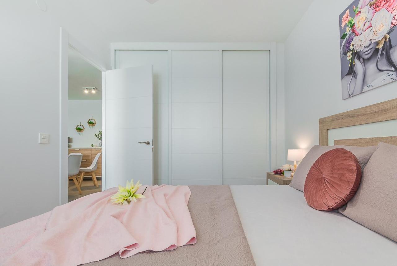Tuguest Velilla Apartment Альмуньекар Экстерьер фото